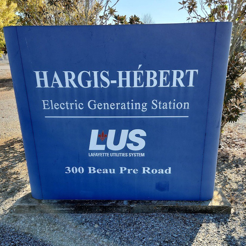 Hargis-Hebert Monument sign -cropped